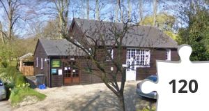 Jigsaw puzzle - Village Hall Series #560 - Therfield Fordham M.H