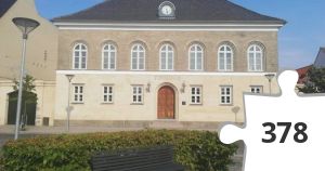 Jigsaw puzzle - tinghus